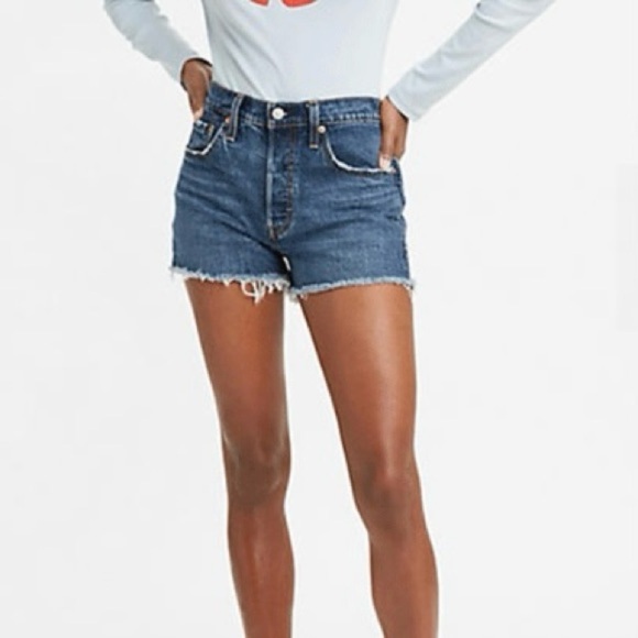 Levi’s 501 Size 29 (US 8/9) Denim Shorts Button Fly High Rise Women’s 56327-0055 - Picture 1 of 13